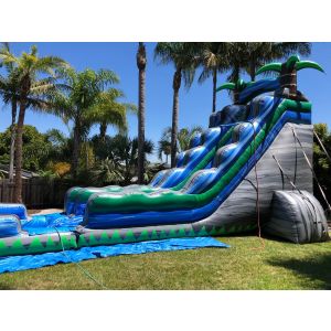 25’ Cascade Crush w/Detachable Pool at San Diego